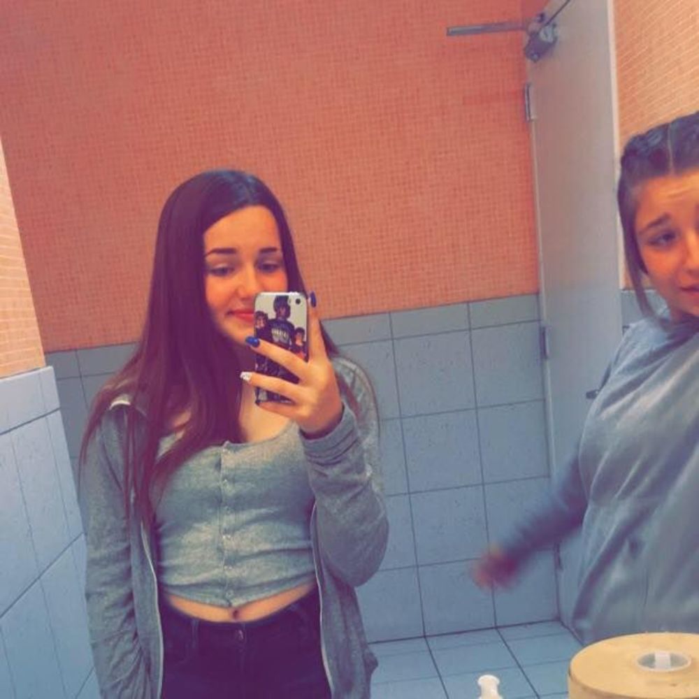 Meet your Posher, Tara